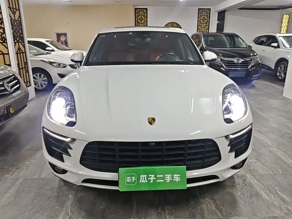 Porsche Macan 2017 Macan 2.0T фото 3