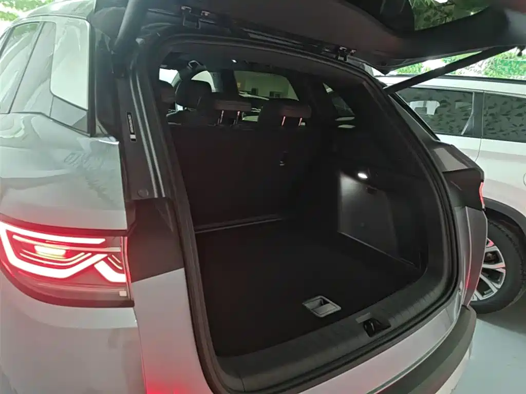 BYD Song L DM-i 2025 Smart Drive Edition 112km Surpassing фото 19