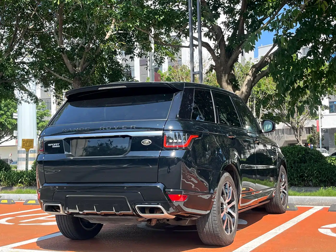 Land Rover Range Rover Sport 2014 3.0 SC V6 HSE DYNAMIC фото 9