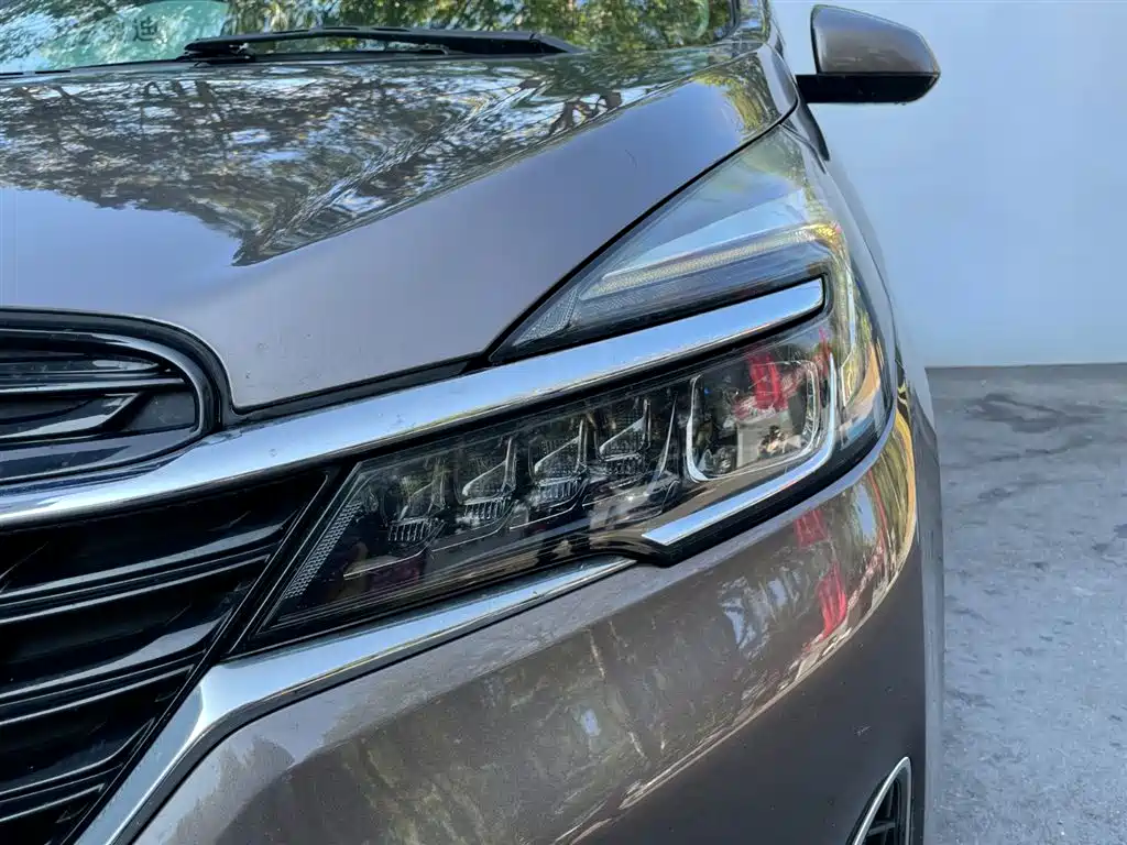 BUICK GL8