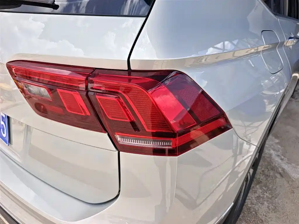 Volkswagen Tiguan L 2022 330TSI Automatic 2WD Smart Edition фото 8