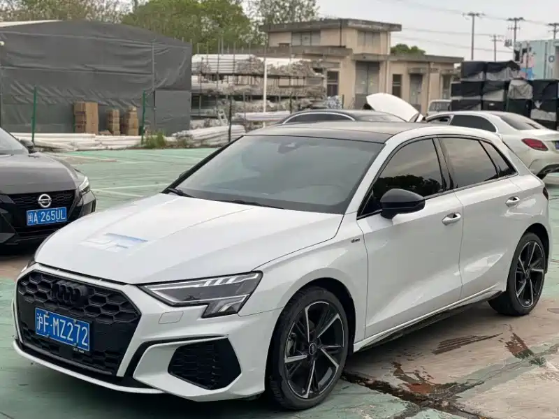 Audi A3 2023 Sportback 35 TFSI Fashion Sport
