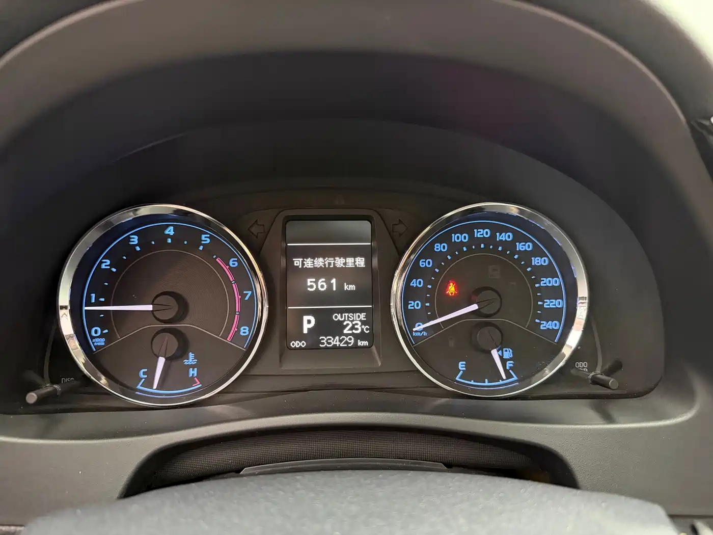 Toyota Corolla 2017 Facelift 1.2T S-CVT GL-i Leather Edition фото 16