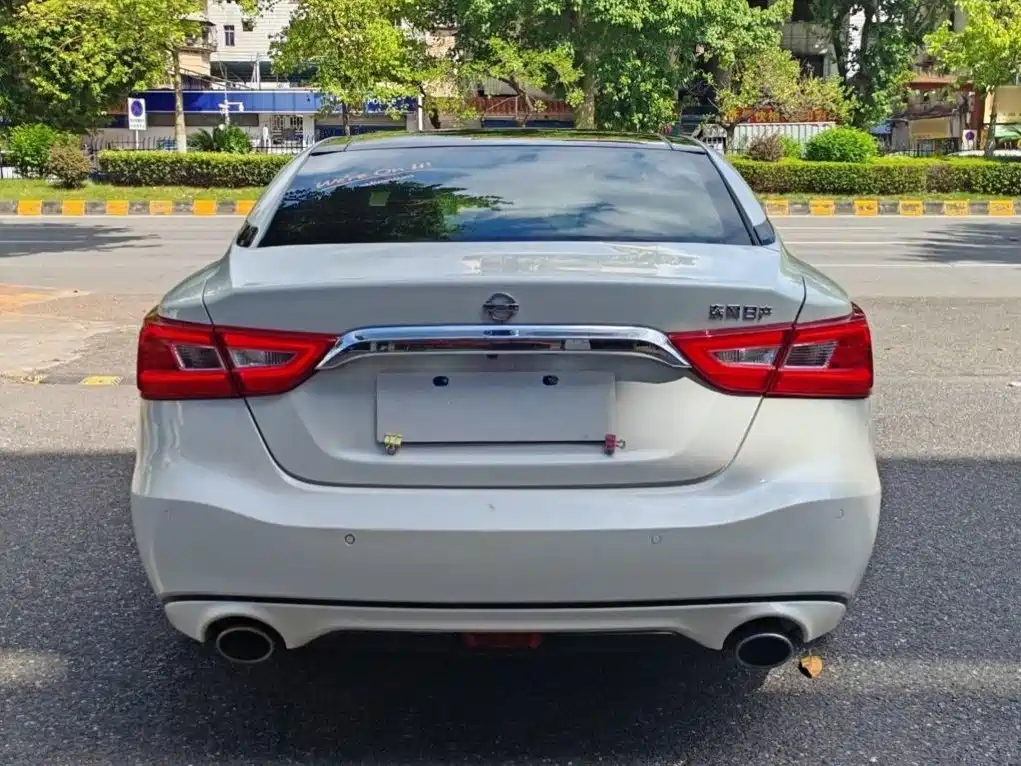 Nissan Cima 2019 2016 2.5L XL Luxury