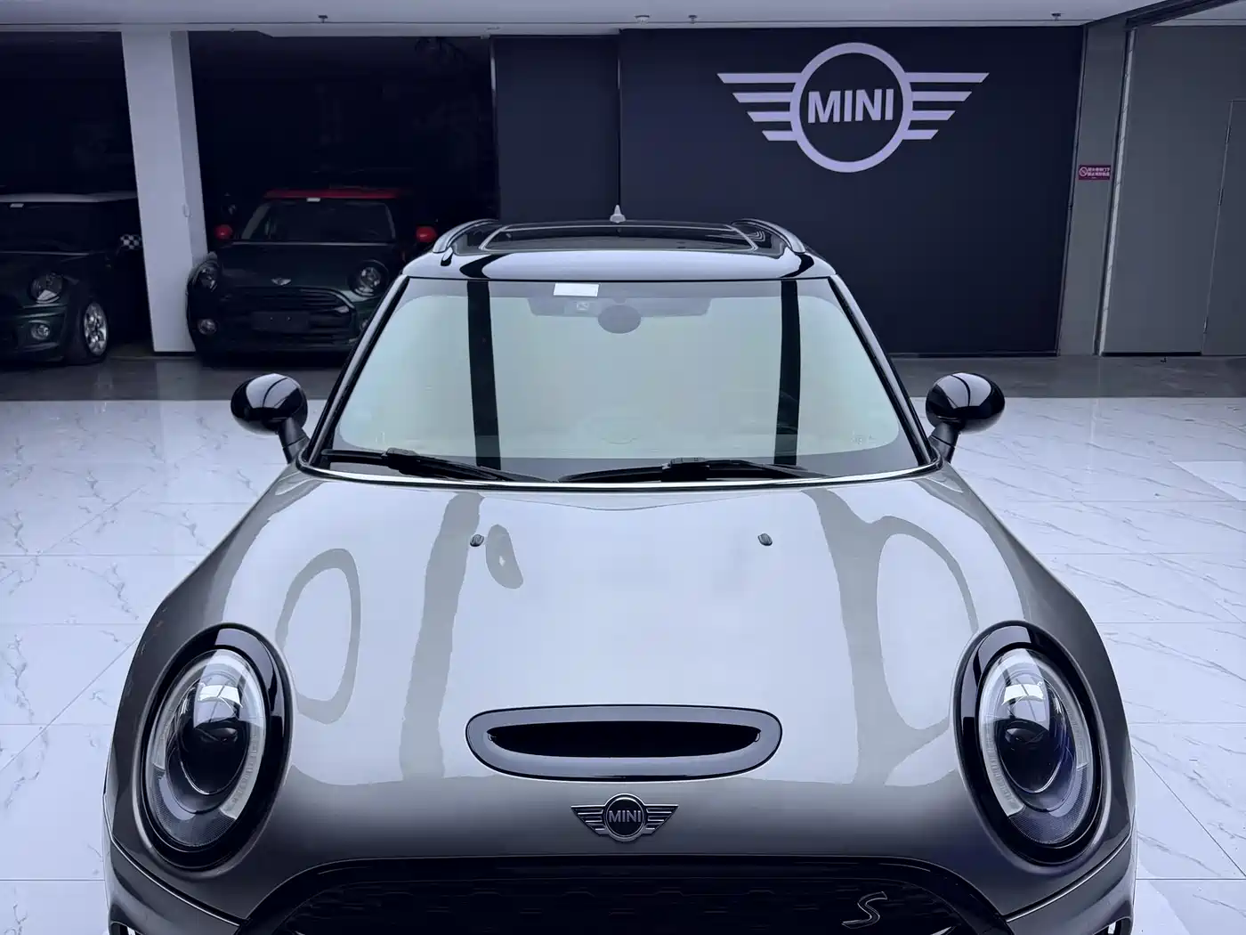 MINI CLUBMAN 2016 Facelift 2.0T COOPER S Geek Edition фото 10