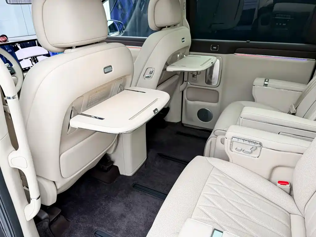 Фото 10 - Zhijie Zunjie MPV
