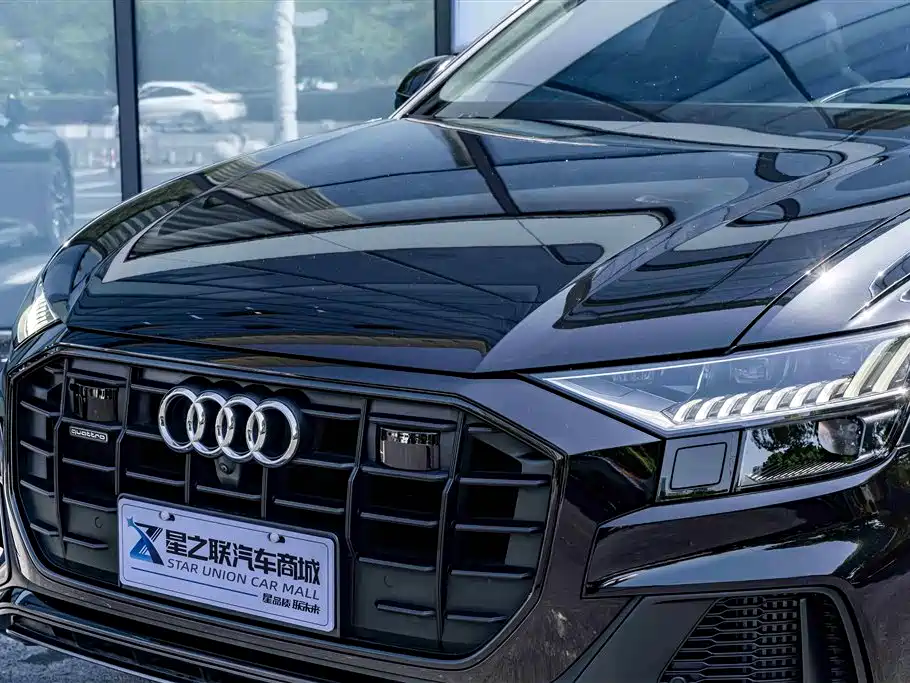 Audi Q8 2022 55 TFSI Premium Selection Dynamic фото 4