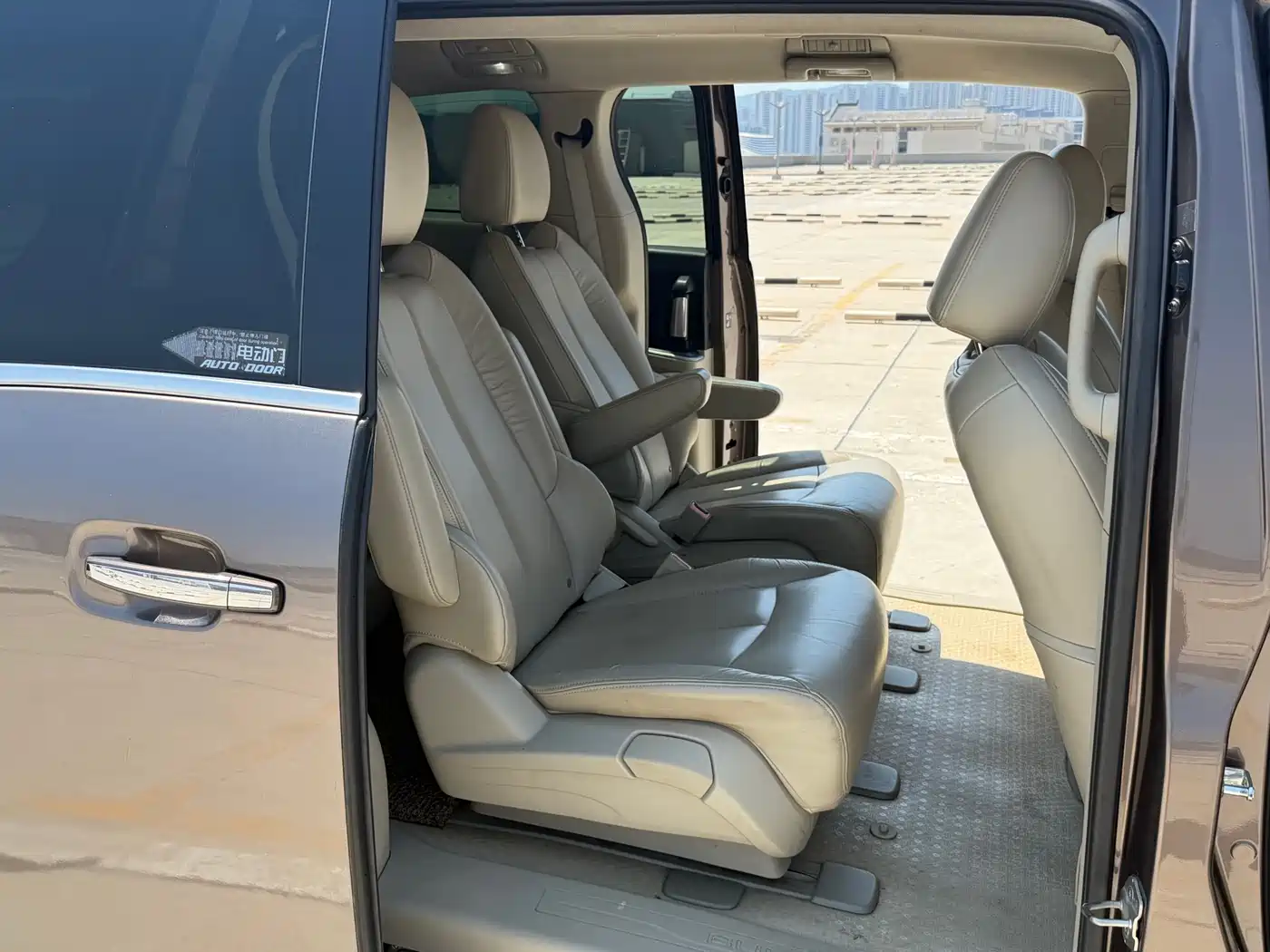 Buick GL8 2014 3.0L GT Luxury Business Elegance фото 14