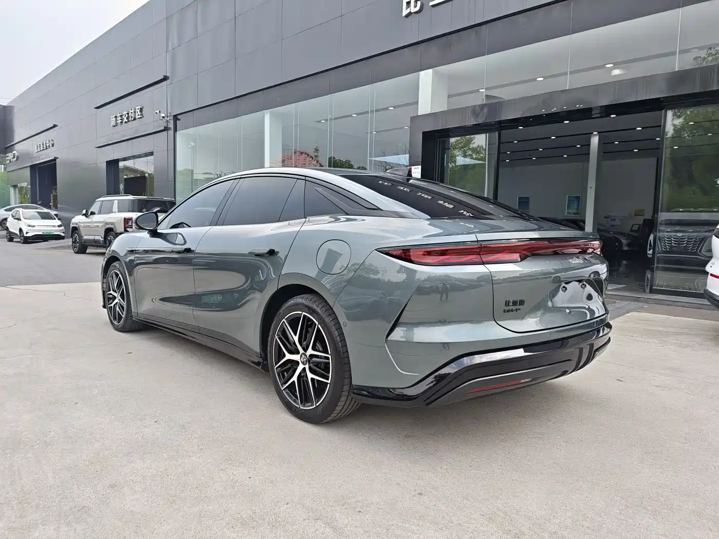 BYD Han L 2025 DM-p 4WD LiDAR Flagship фото 8