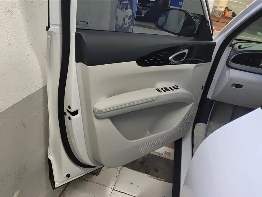 GEELY GALAXY STAR WISH