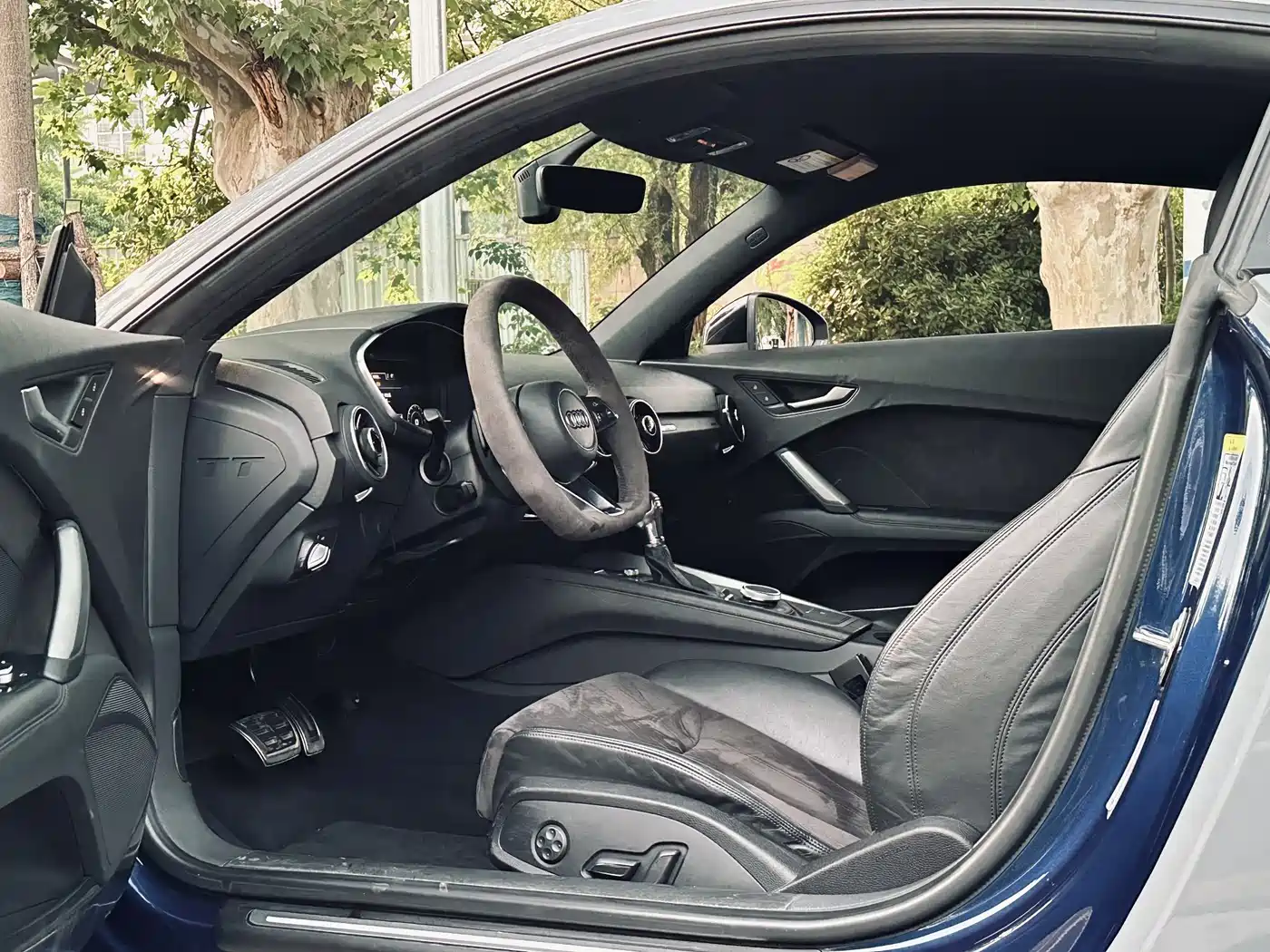 Audi TT 2015 TT Coupe 45 TFSI quattro фото 11