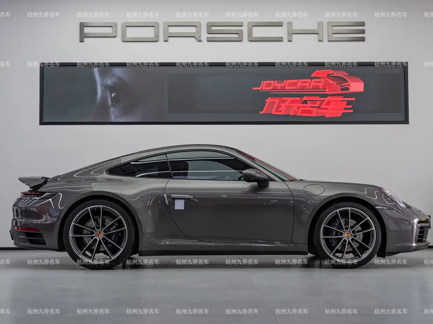 Porsche 911 2023 Carrera 3.0T фото 4