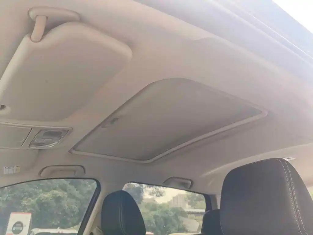 Dongfeng Fengguang Fengguang 580 2020 2020 1.5T CVT Luxury