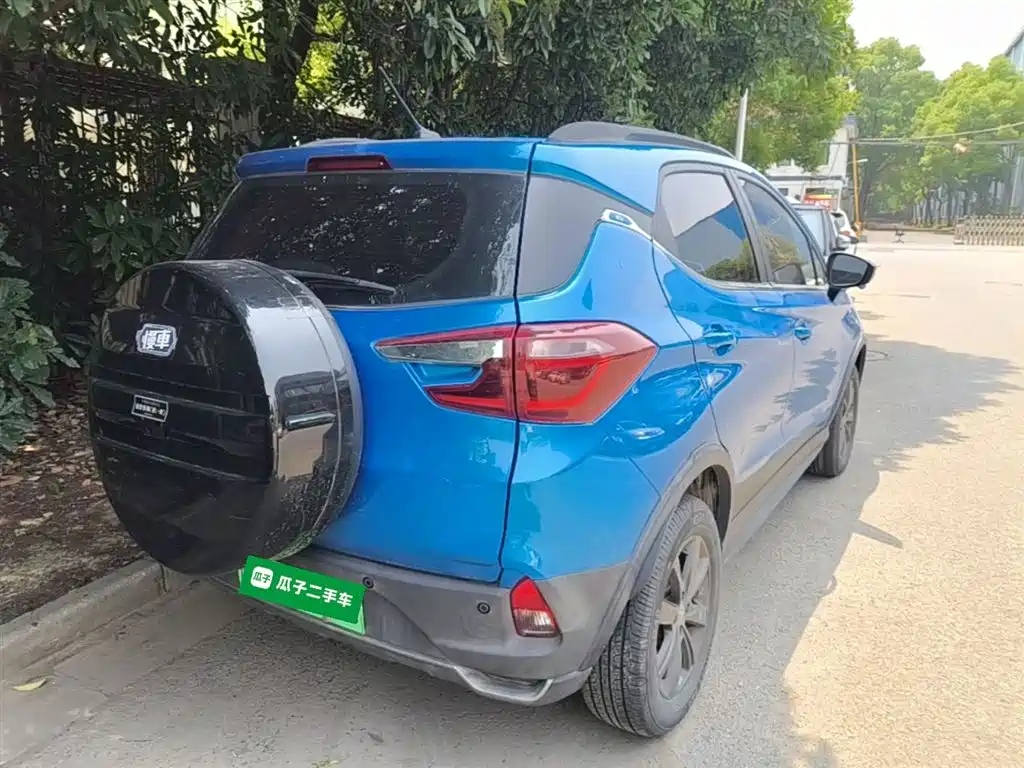 BYD Yuan New Energy 2019 EV360 Smart Connect Premium Edition фото 7