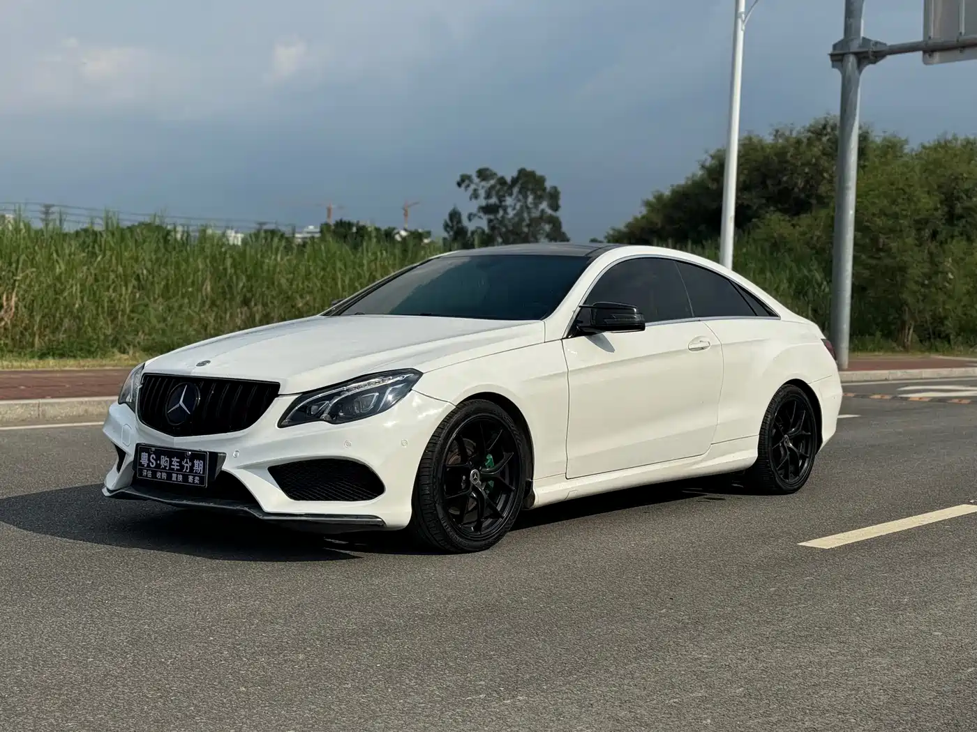 Mercedes-Benz E-Class (Import) 2014 E 260 Coupe