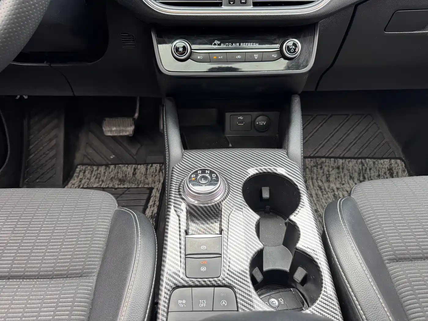 Ford Focus 2022 2021 Hatchback EcoBoost 180 Auto Trend