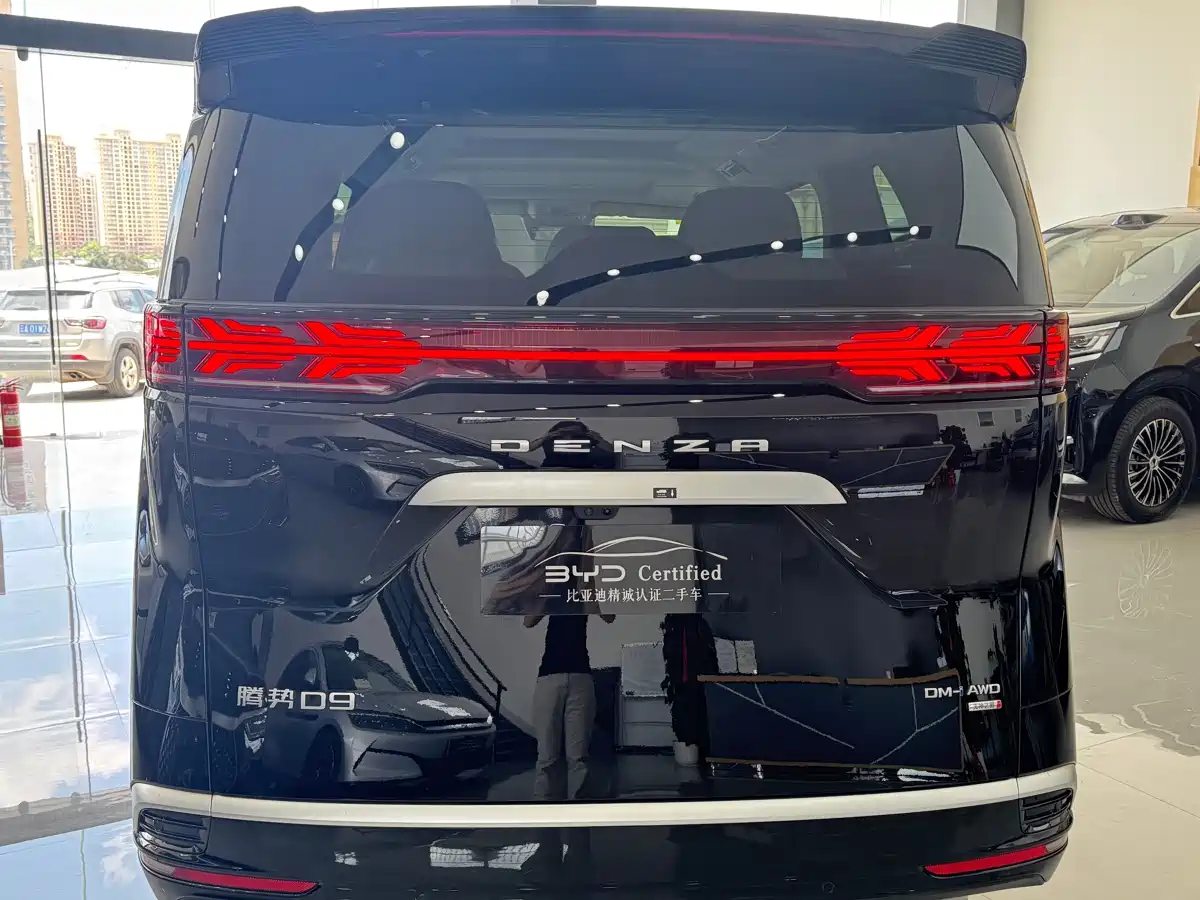 Denza D9 2025 Model DM-i Smart Drive Edition 1020 AWD Flagship фото 5