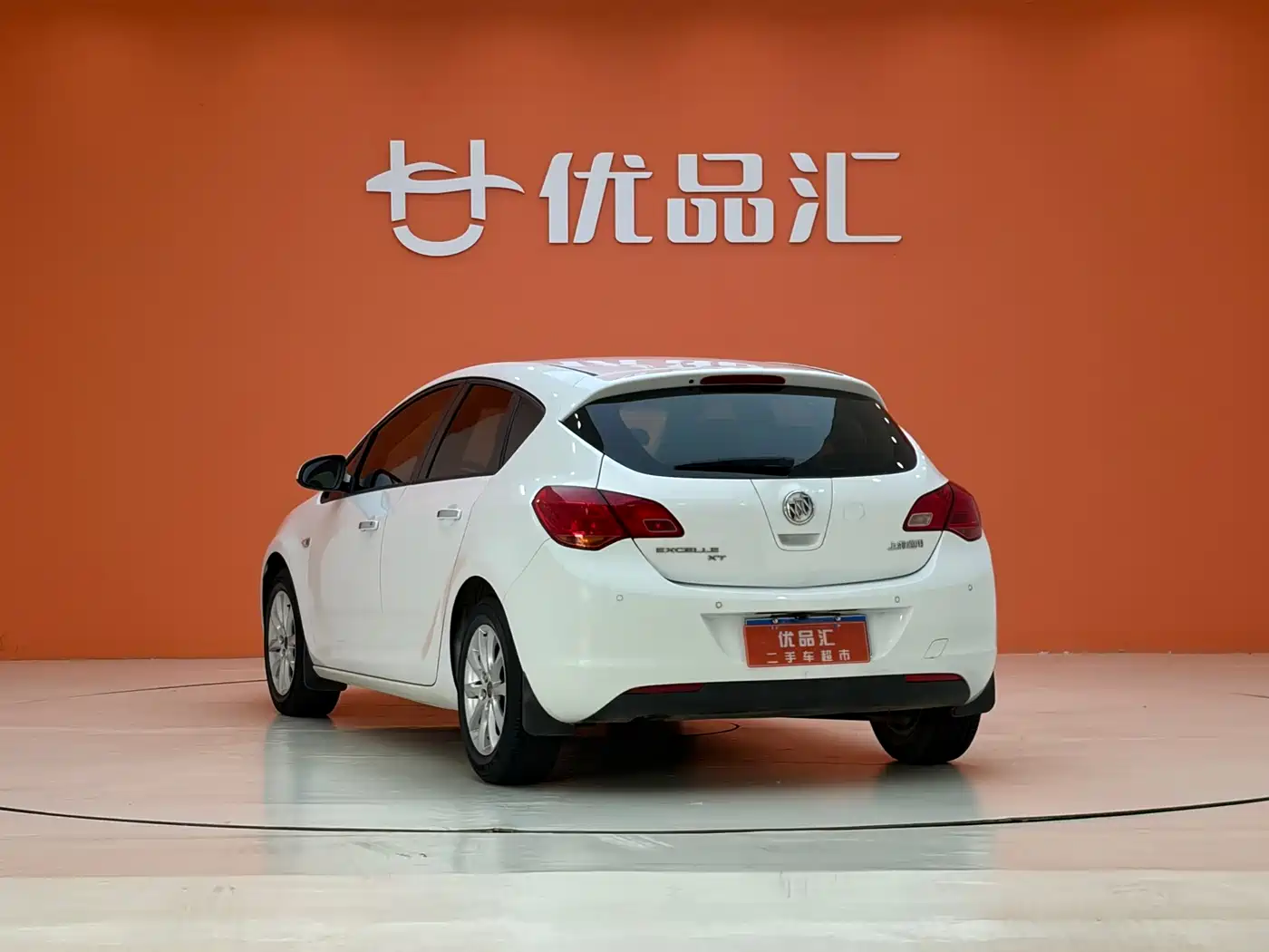 Buick Excelle 2014 XT 1.6L Automatic Fashion фото 7
