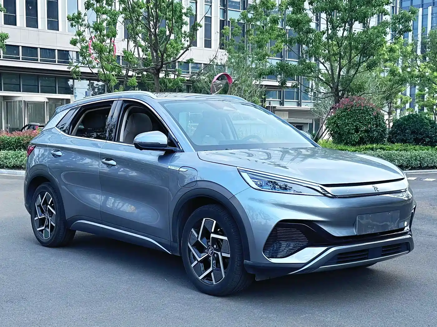 BYD Yuan PLUS 2024 Glory Edition 510KM Leading фото 3
