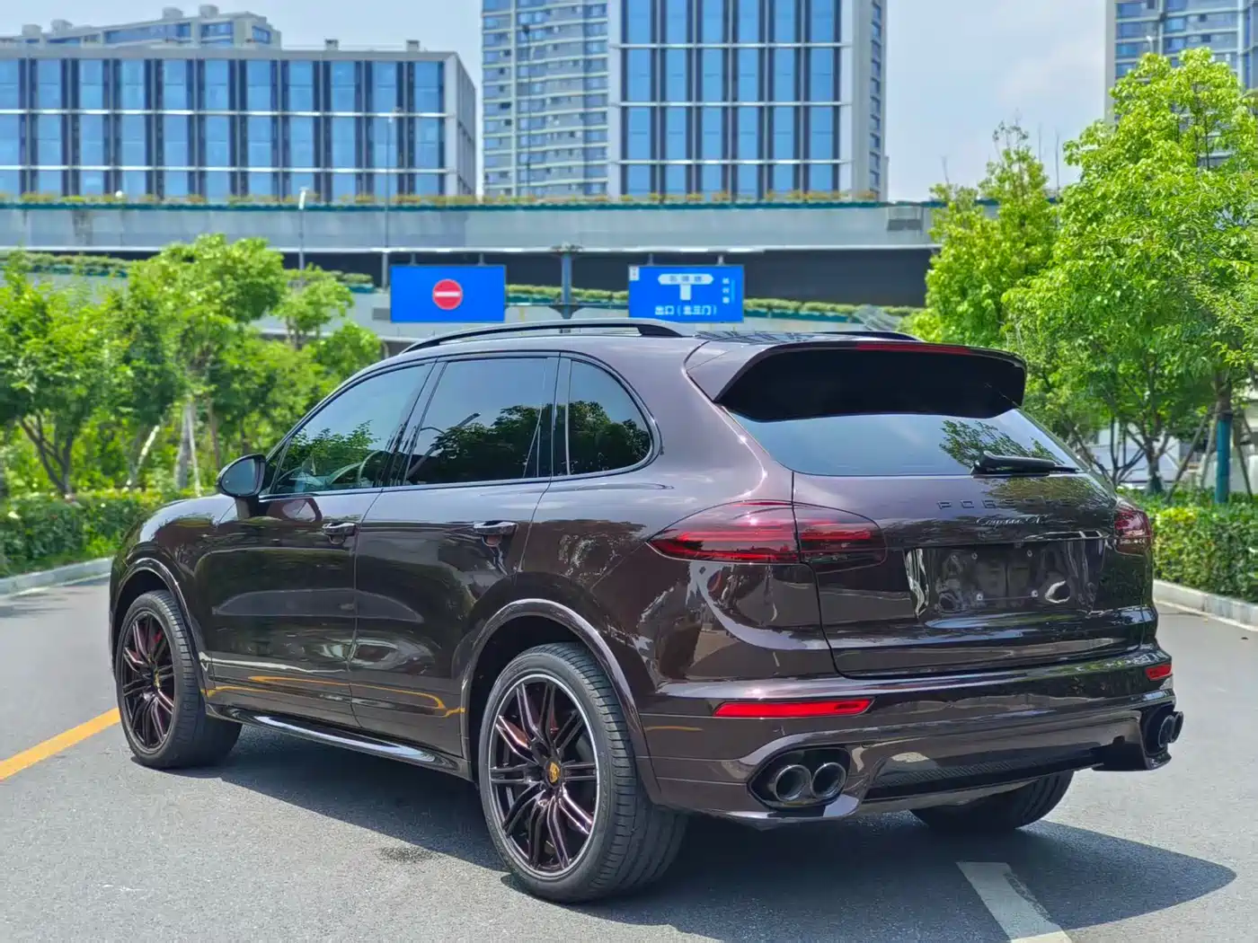 Porsche Cayenne 2015 Cayenne GTS 3.6T фото 5
