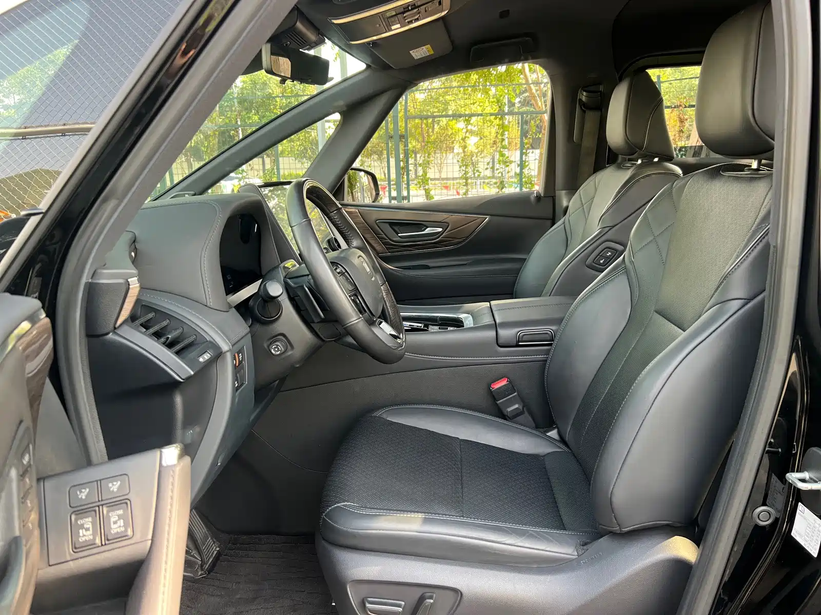 Фото 10 - Toyota Vellfire