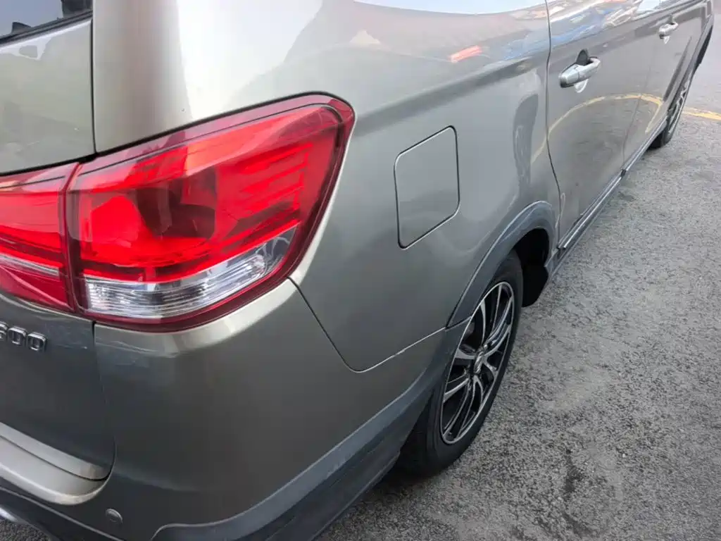 Dongfeng Fengxing Fengxing S500 2016 2016 1.5L Manual Luxury II