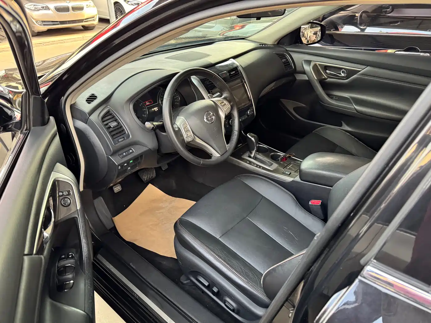 Фото 6 - Nissan Teana