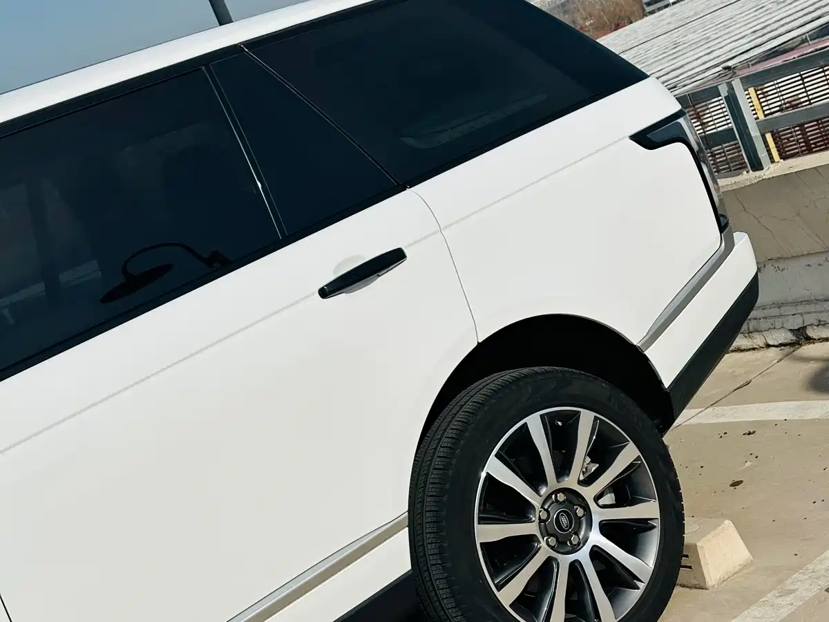 Land Rover Range Rover 2016 5.0 SC V8 AB Ultimate Autobiography LWB фото 9