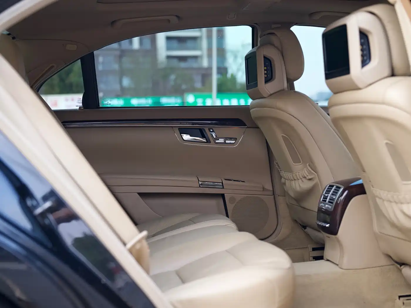Mercedes-Benz S-Class 2010 S 350 L Luxury фото 8