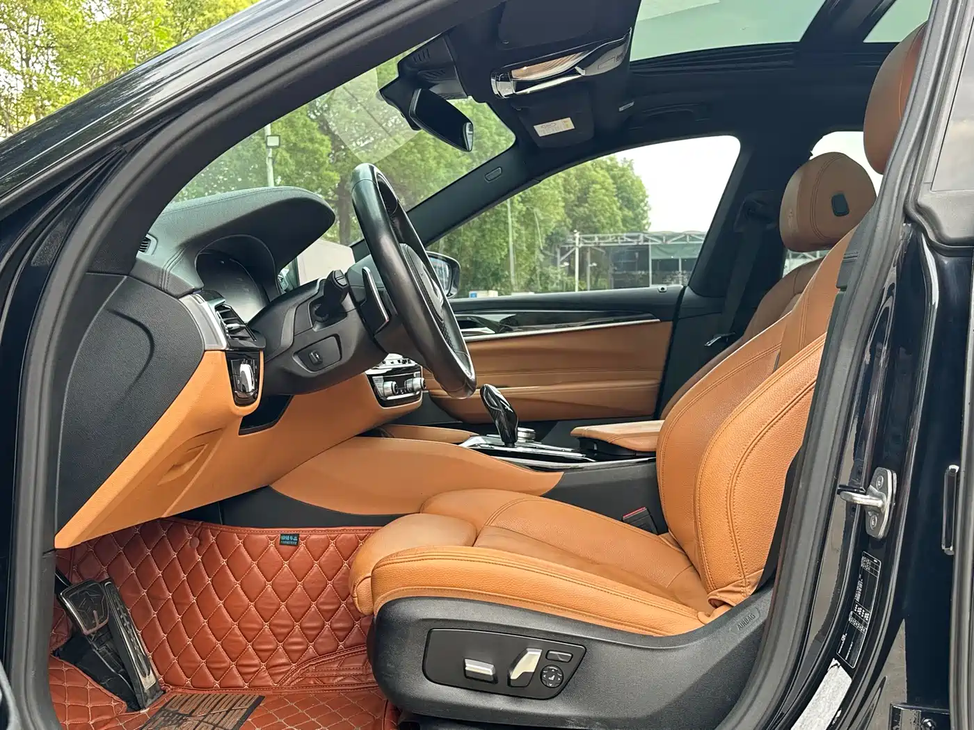 BMW 6 Series GT 2020 630i M Sport Package фото 4