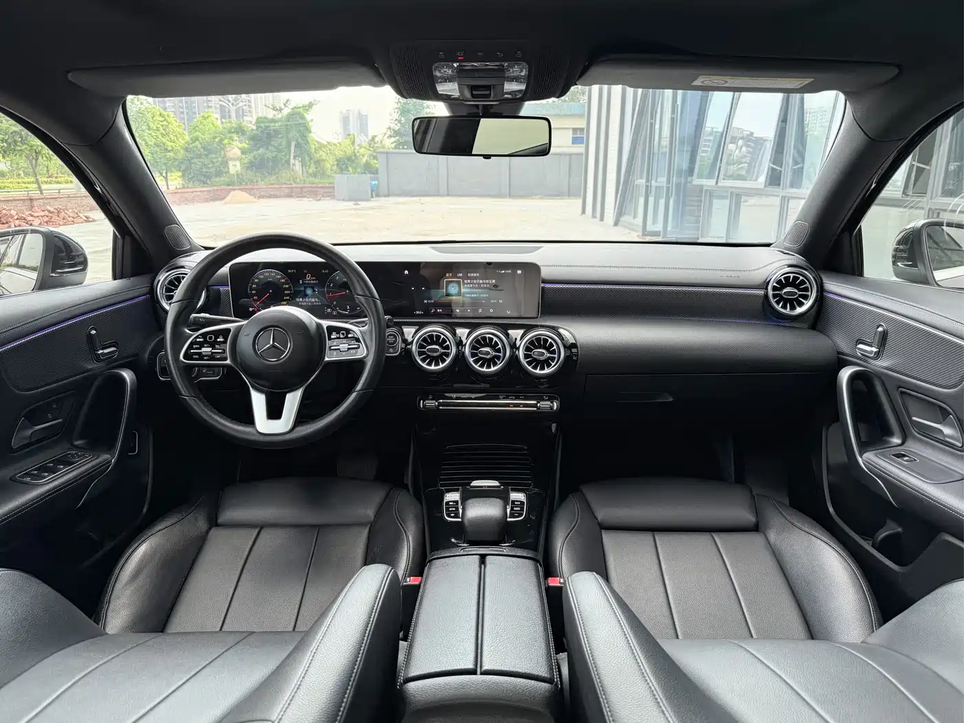 Mercedes-Benz A-Class 2019 Facelift A 200 L фото 9