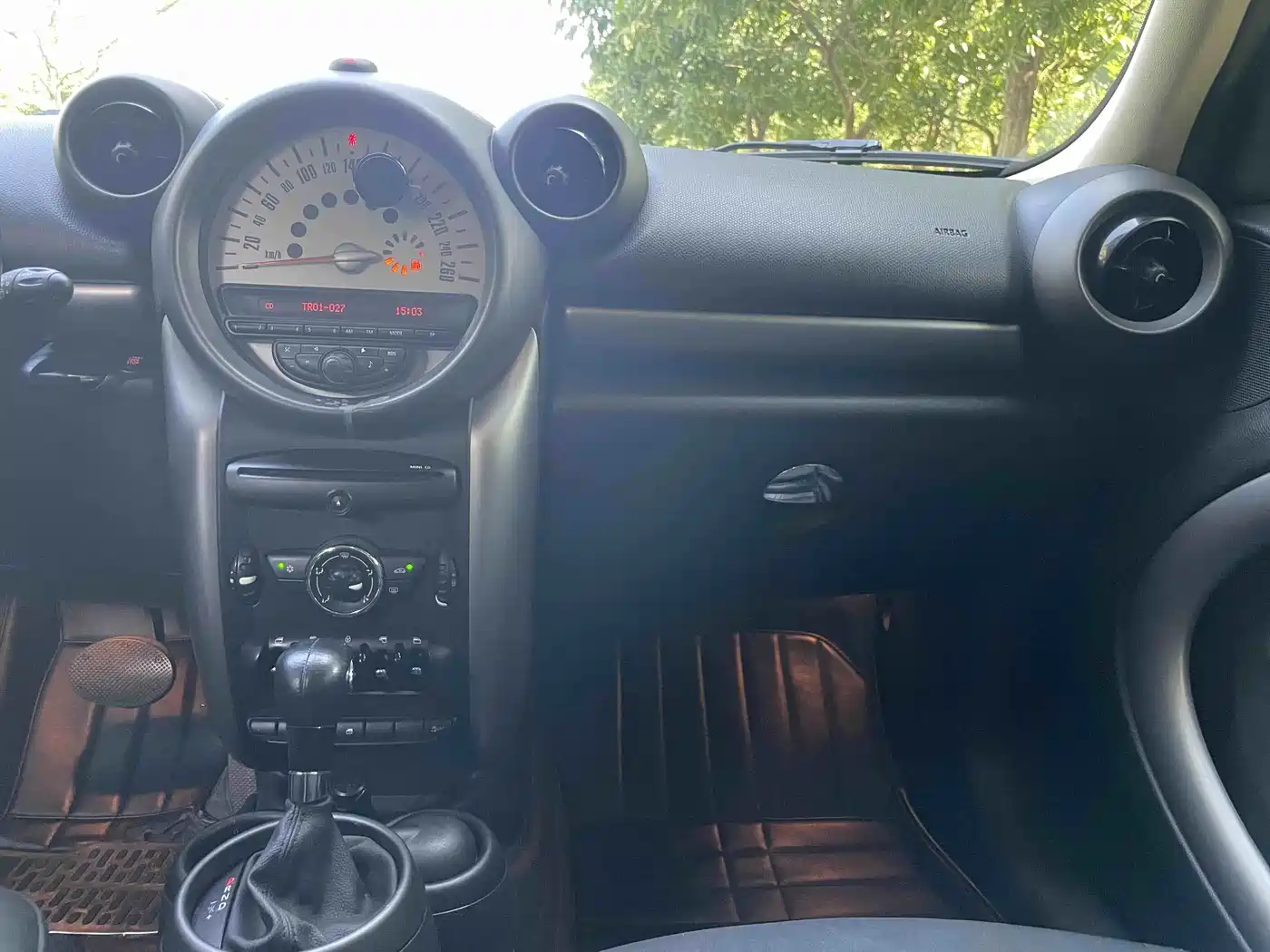 MINI COUNTRYMAN 2012 2011 1.6L ONE