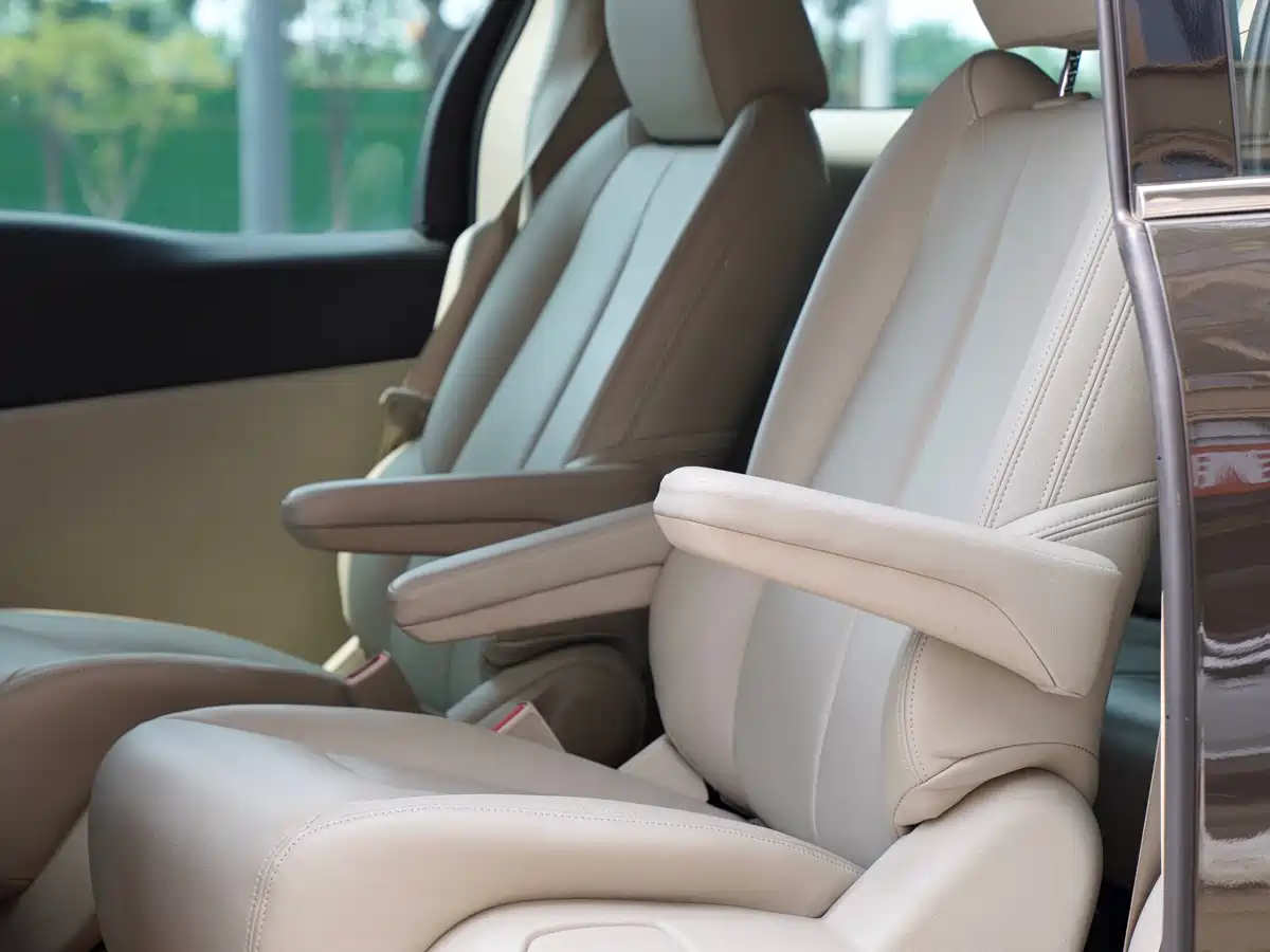 Buick GL8 2022 Land Business Class 652T Luxury фото 7