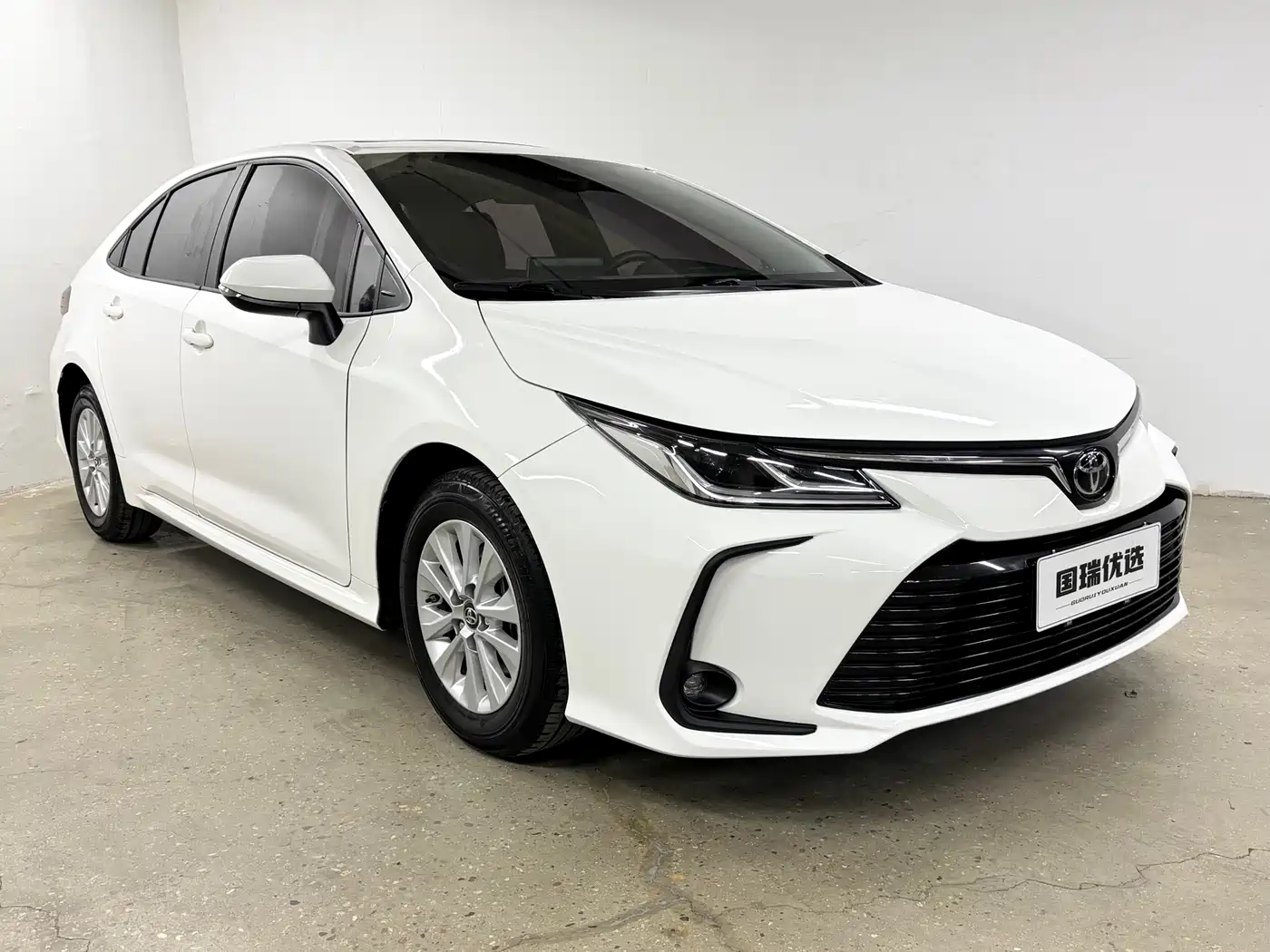 Toyota Corolla 2021 TNGA 1.5L CVT Elite Edition фото 3