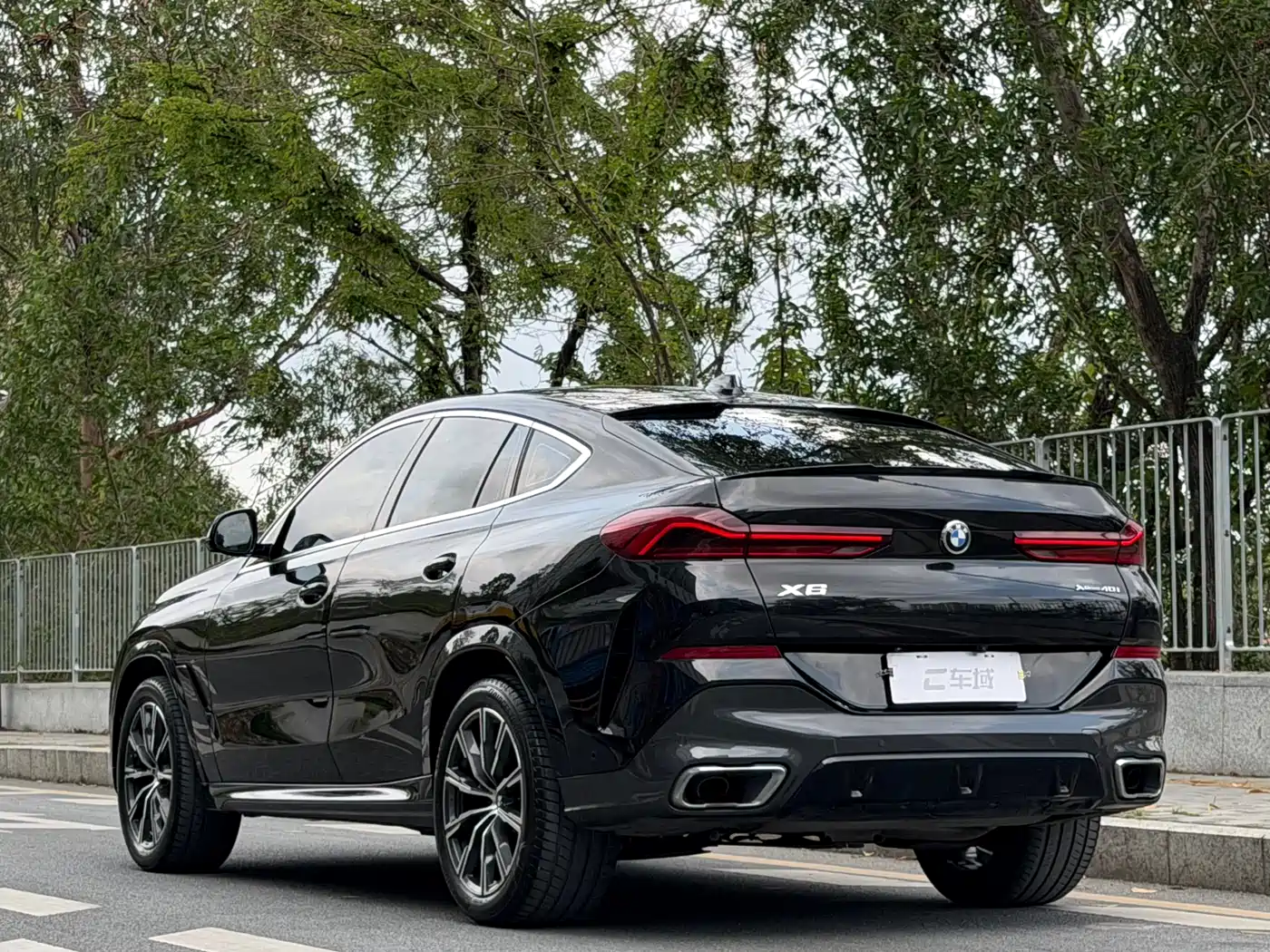 BMW X6 2020 xDrive40i M Sport Package фото 2