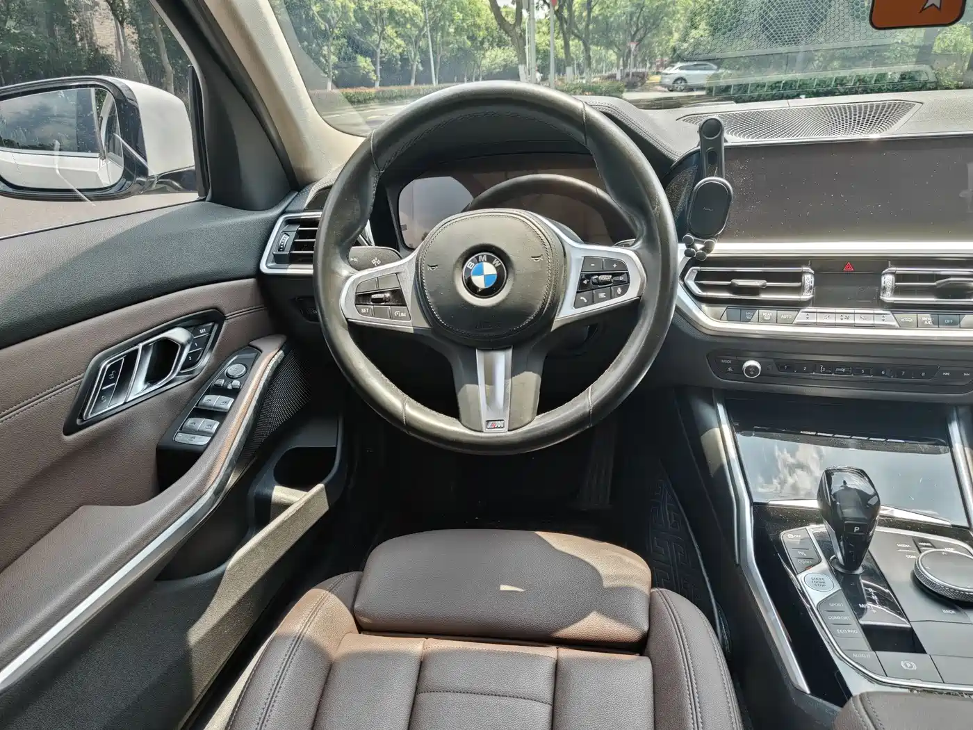 BMW 3 Series 2020 320Li M Sport Package фото 10