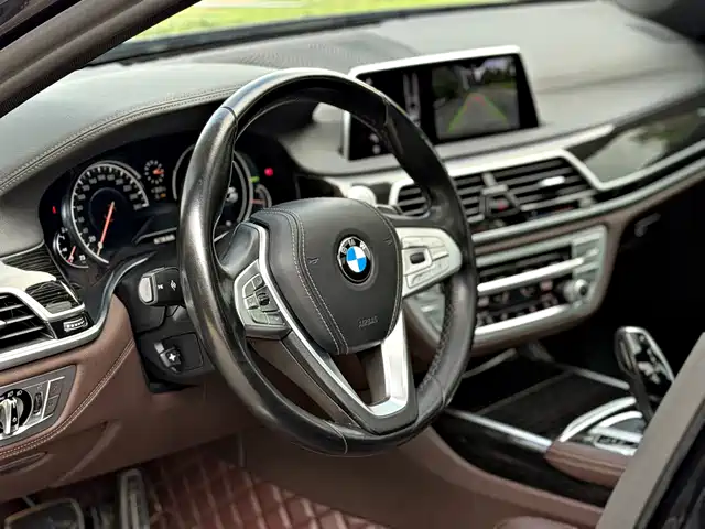 BMW 7 Series 2018 730Li Leading Type M Sport Package — фото 4