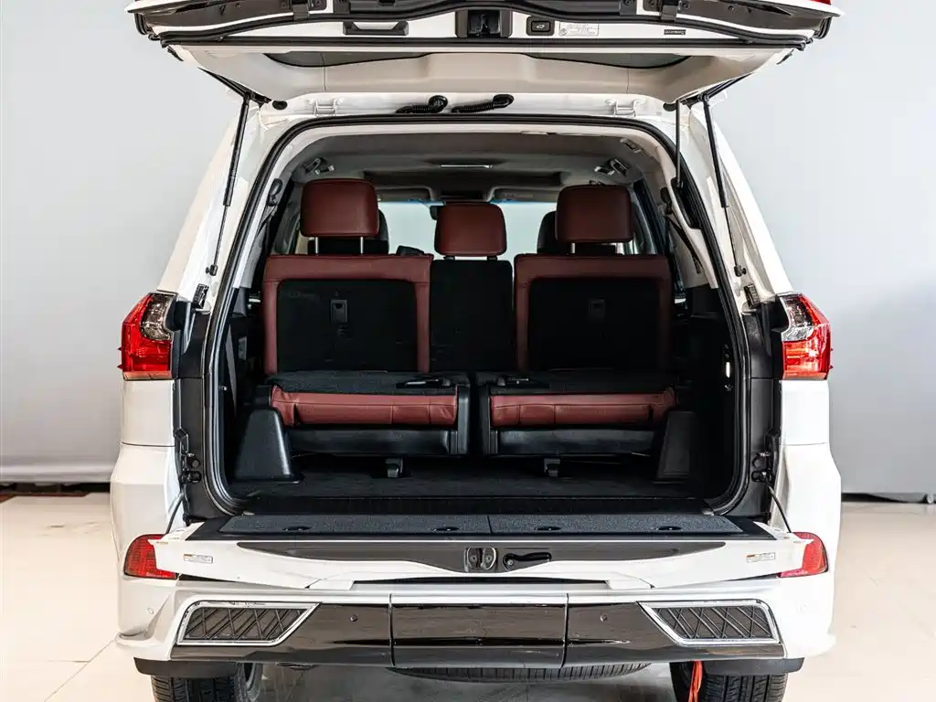 Lexus LX 2017 570 Prestige Luxury фото 19