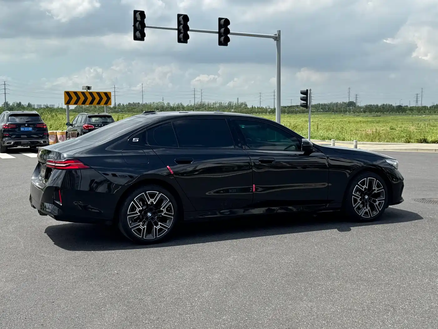 Фото 8 - BMW 5 Series