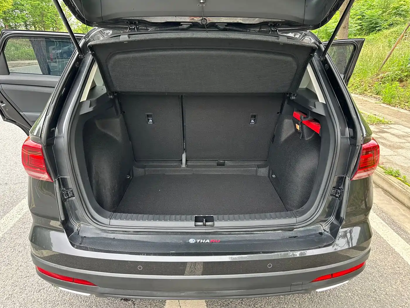 Volkswagen Tharu 2022 280TSI FWD Luxury Edition фото 21