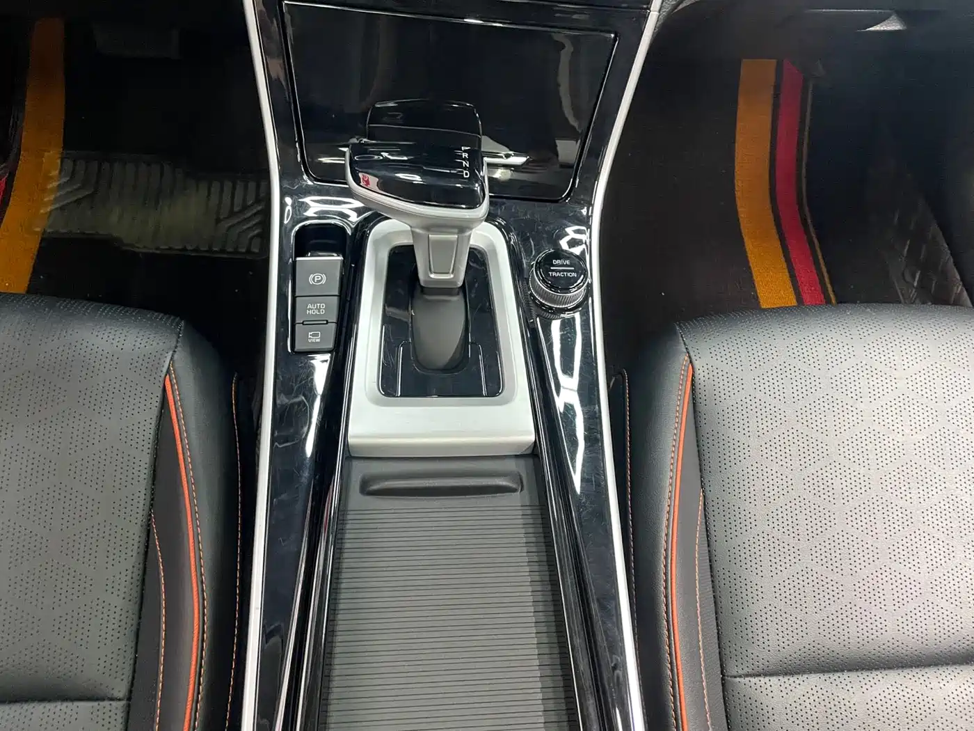 Kia Seltos 2023 1.5L CVT Luxury Edition фото 12