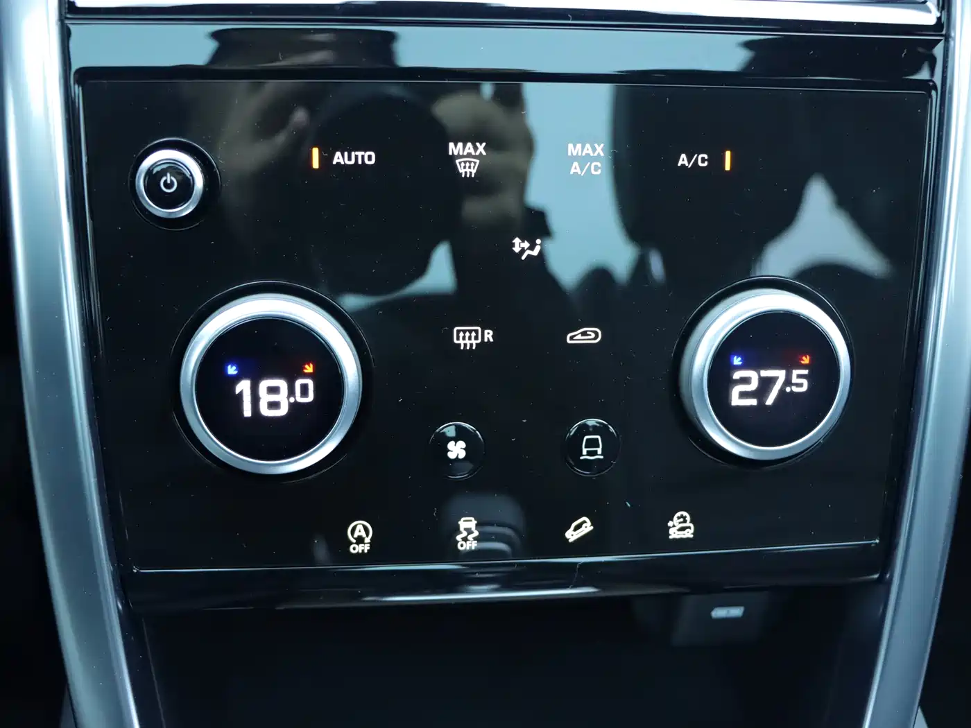 LAND ROVER DISCOVER SPORTS