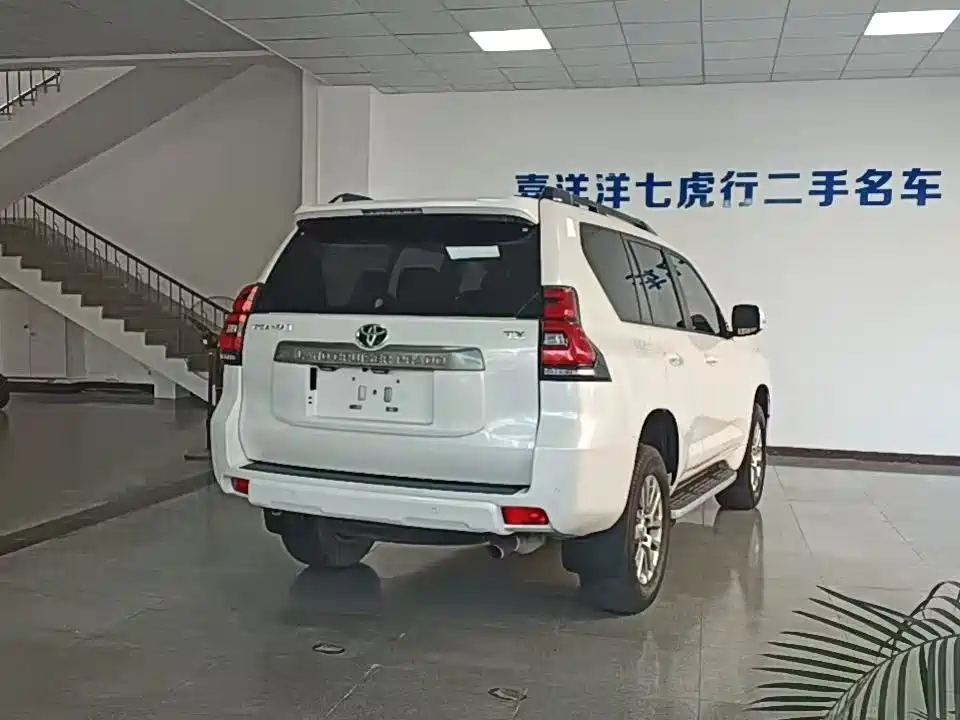 Toyota Prado 2018 3.5L Auto TX-L NAVI фото 10