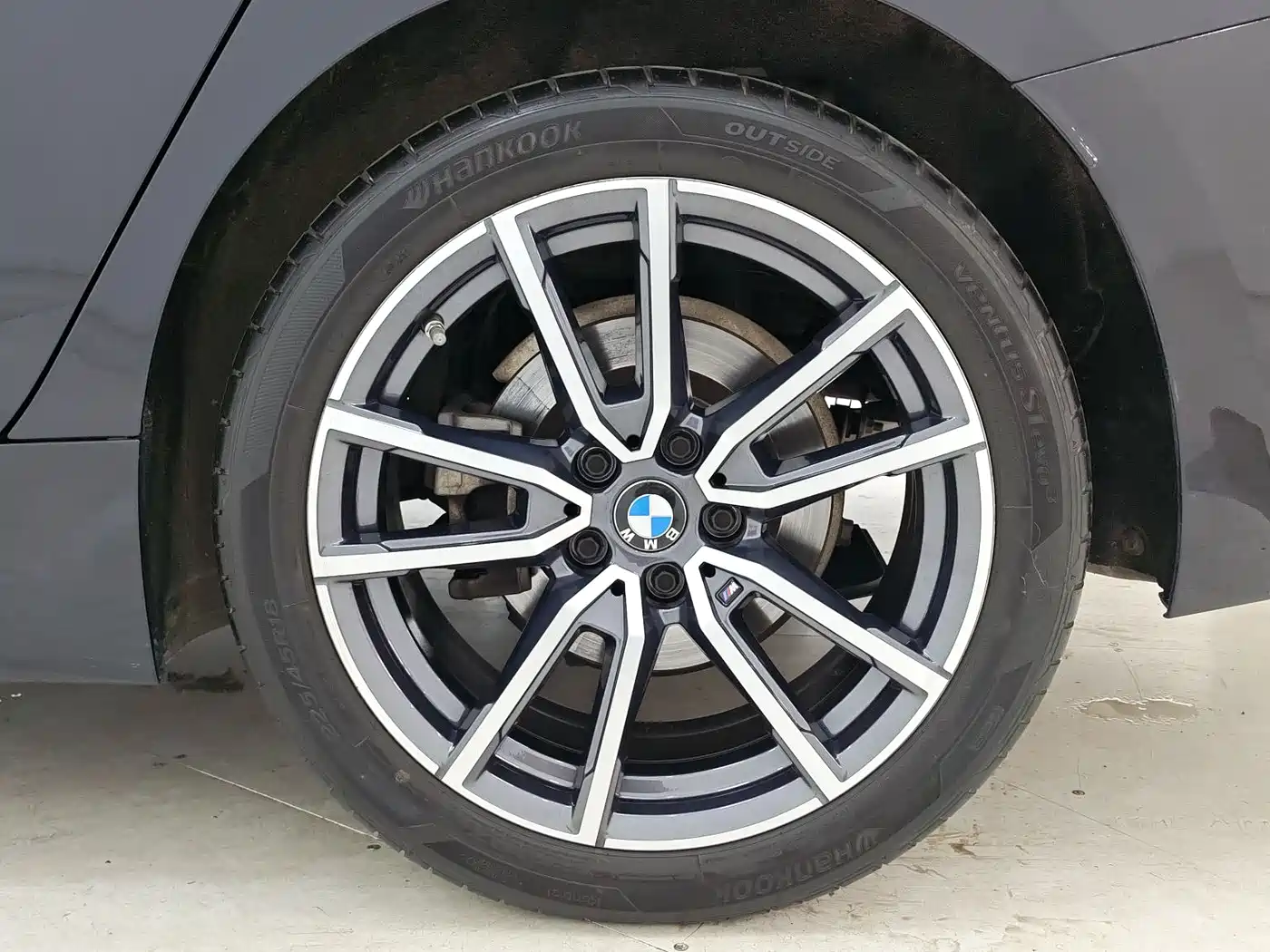 BMW 3 Series 2023 320Li M Sport Package фото 17