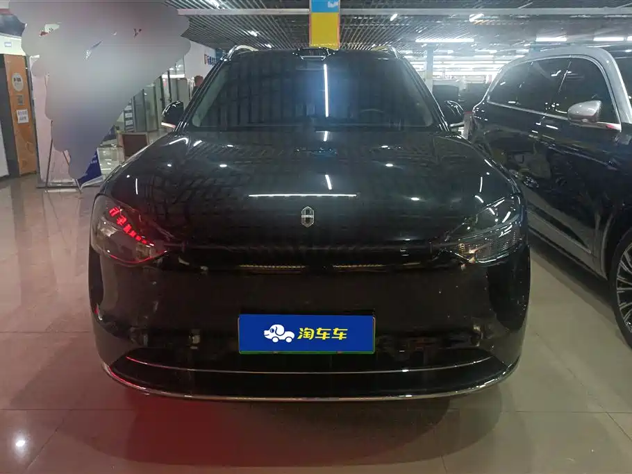 AITO Wenjie AITO M9 2024 Range Extender Max 52kWh 6-seater фото 2