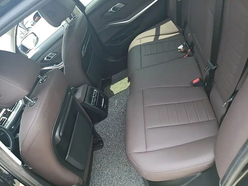 BMW 3 Series 2021 Facelift 320Li M Sport Package фото 17