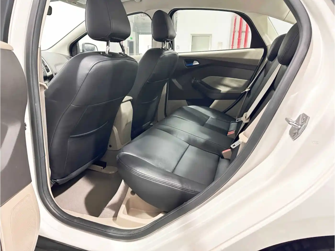 Ford Focus 2014 2012 Sedan 1.6L Automatic Comfort