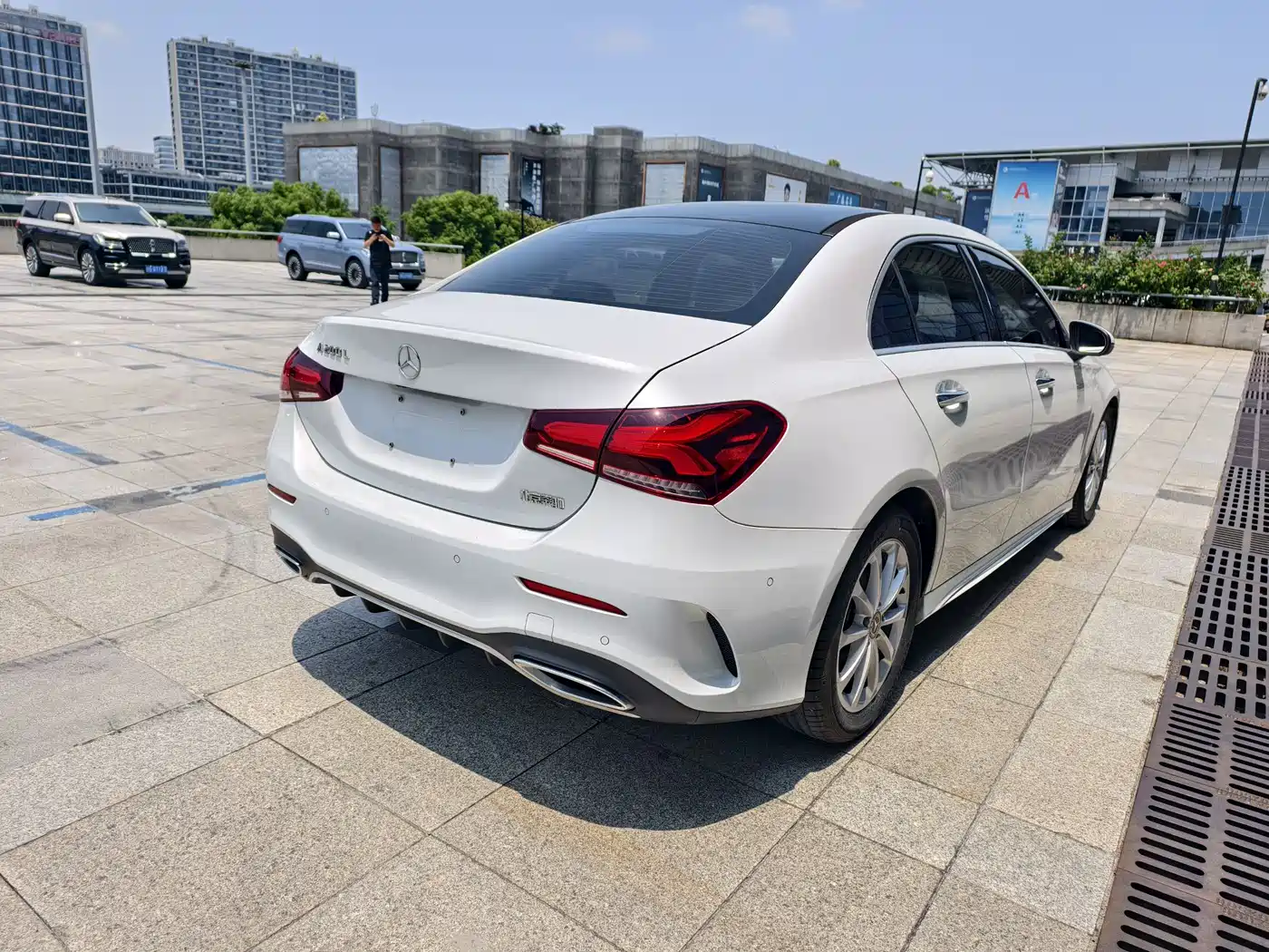 Mercedes-Benz A-Class 2021 A 200 L Sport Sedan Dynamic Type фото 7