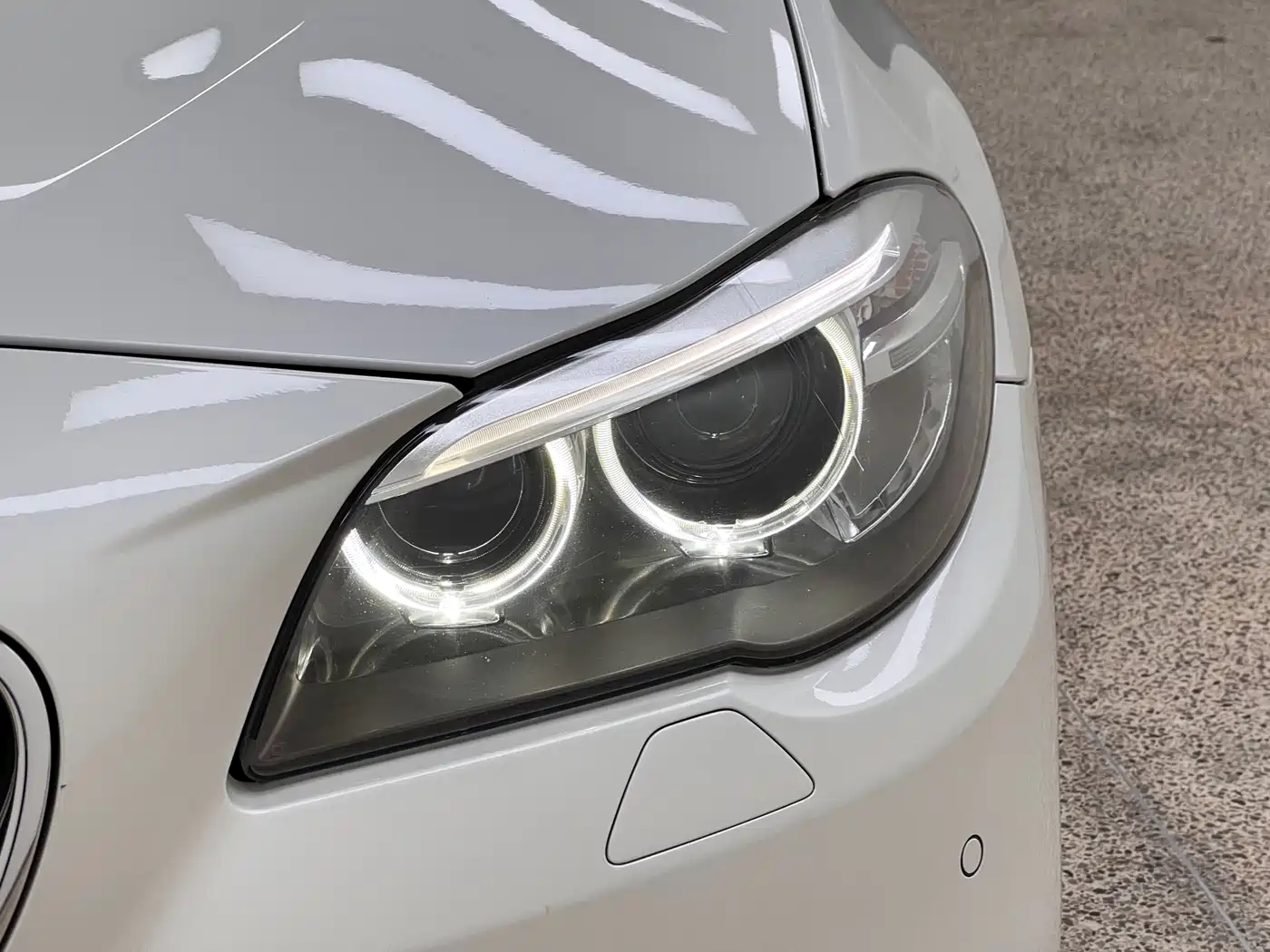 BMW 5 Series 2017 525Li Leading Edition фото 9