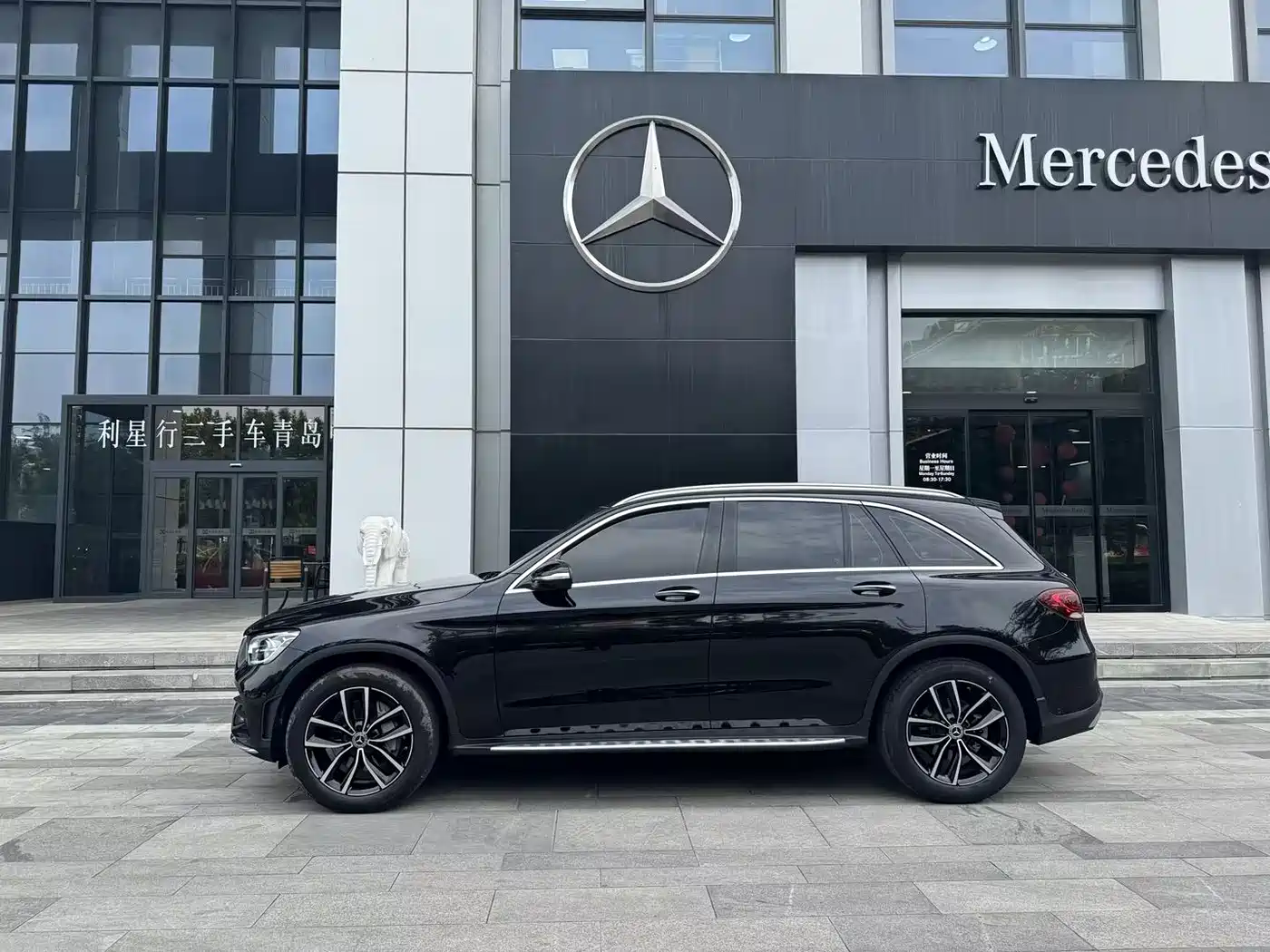 Mercedes-Benz GLC 2020 GLC 300 L 4MATIC Dynamic фото 3